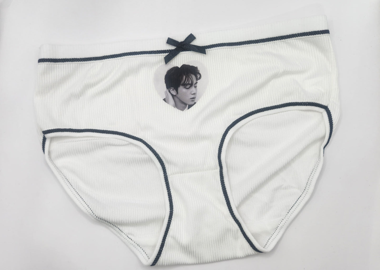 CALZONES BTS