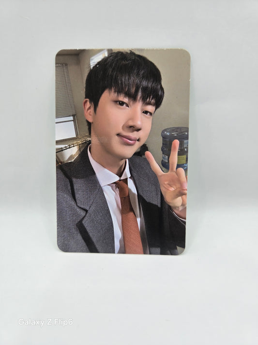 Photocard Jin Happy traje